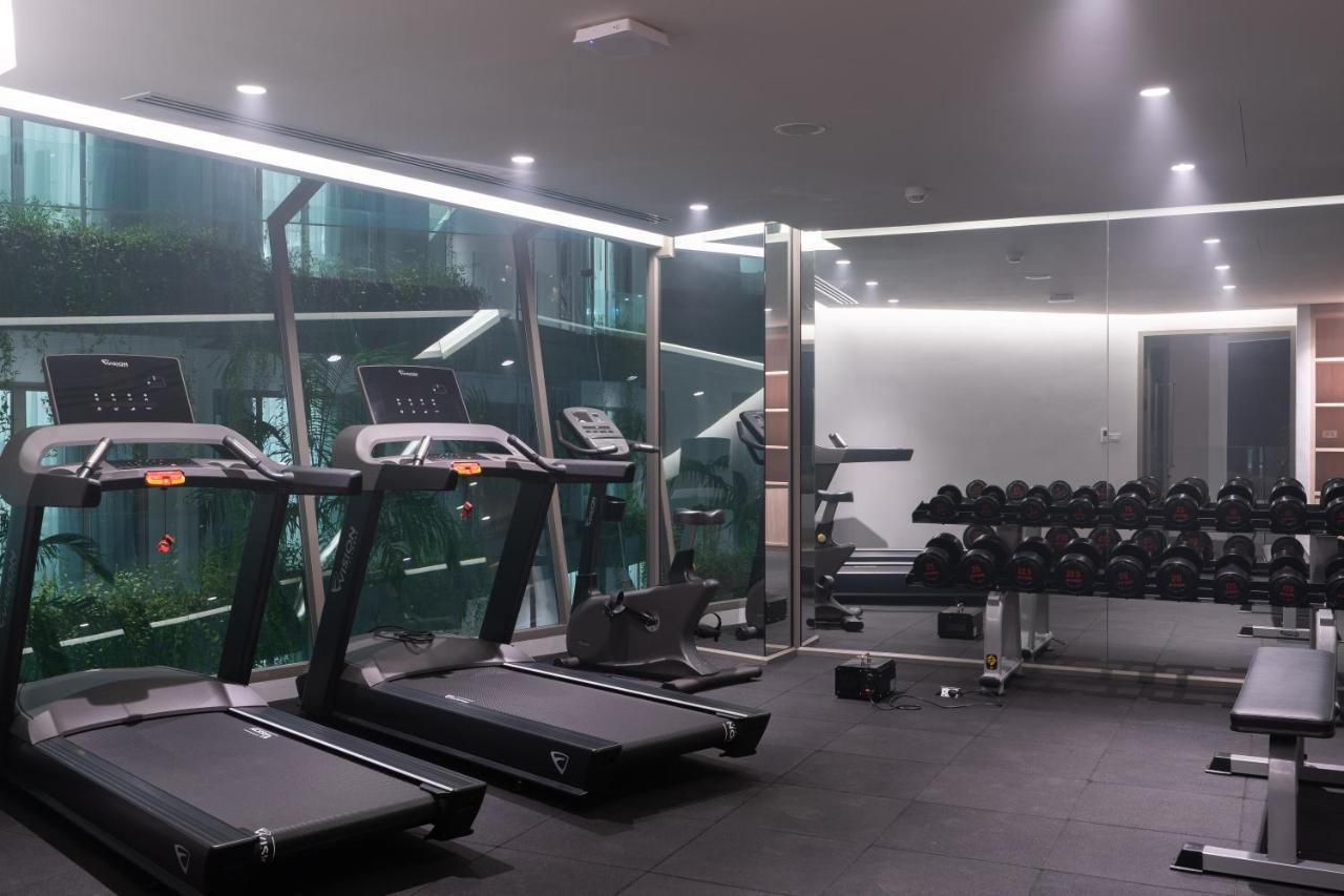 攀瓦布里海滨度假村【SHA Extra Plus】 攀瓦海滩 外观 照片 The gym at the hotel