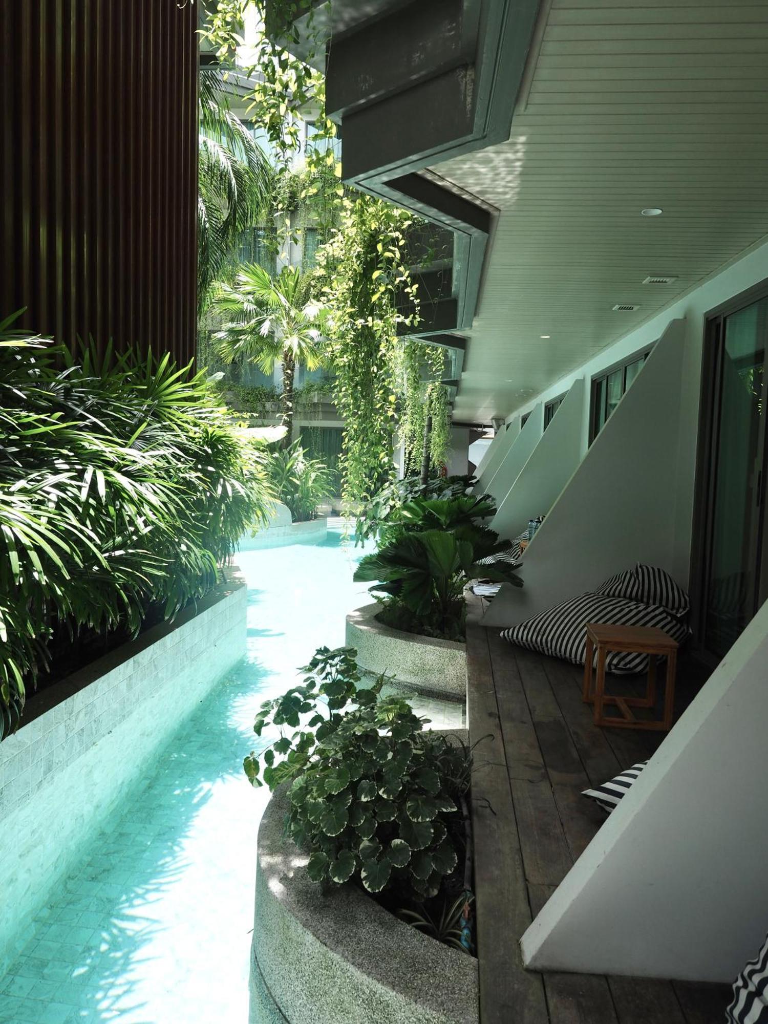 攀瓦布里海滨度假村【SHA Extra Plus】 攀瓦海滩 外观 照片 The interior of the hotel